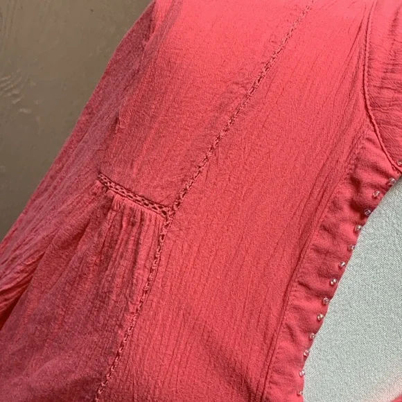 Pomander Palace Tunic - Picture 4 of 10